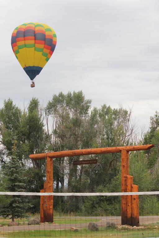 Teton Valley Cabins ดริกก์ส ภายนอก รูปภาพ